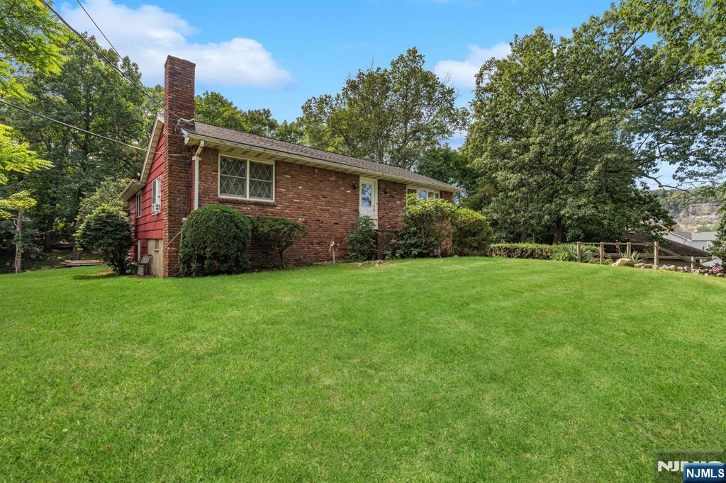 40 Broad Street Property Photo 1