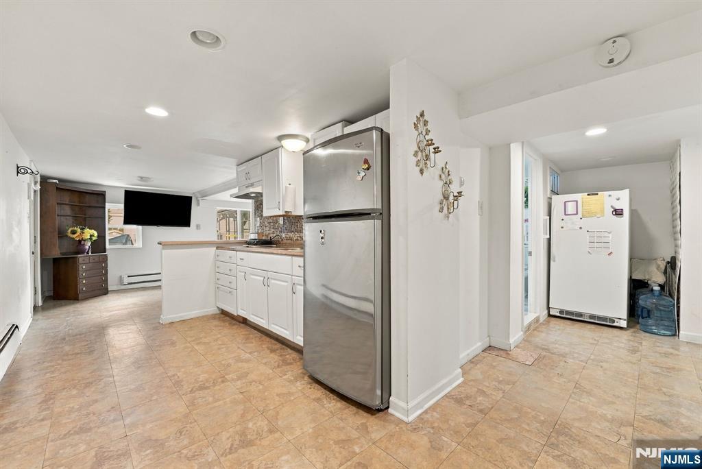 352 Farnham Avenue Property Photo 22