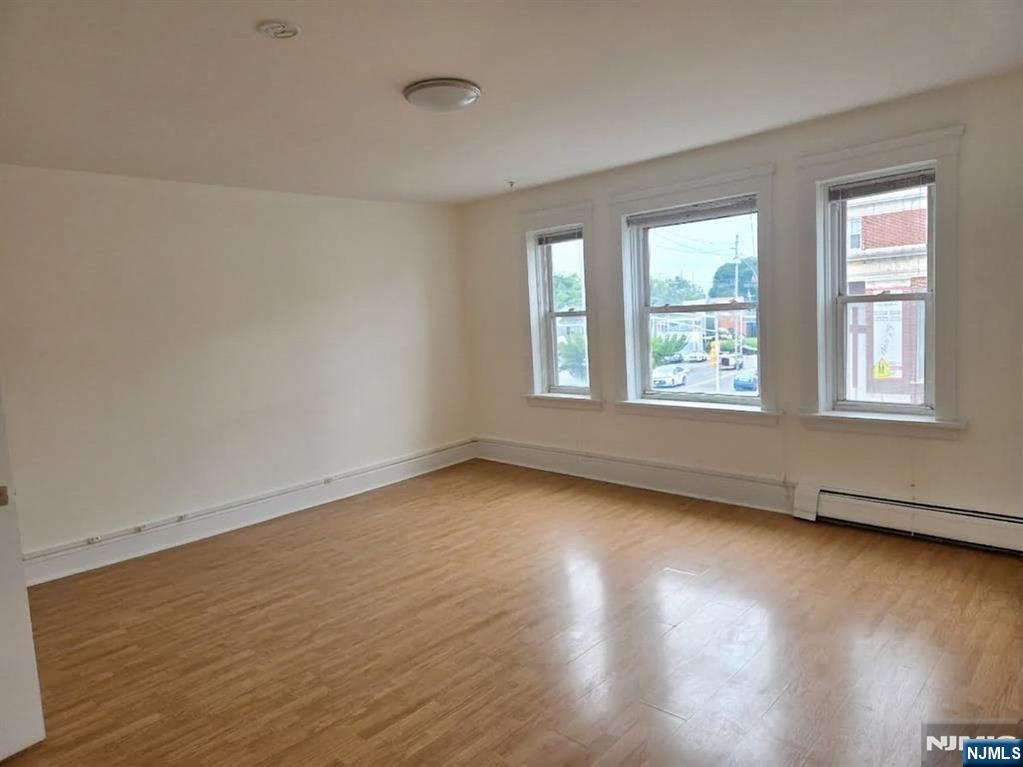 502 Broad Avenue 2FL Property Photo 1