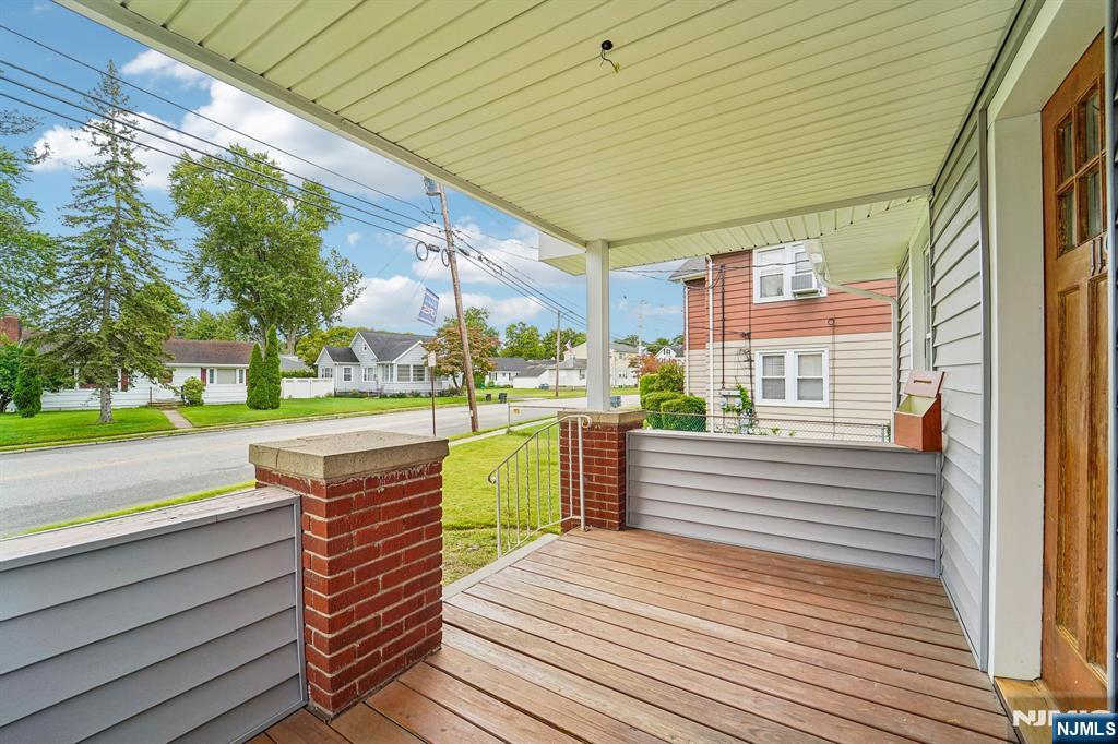 119 Colfax Avenue Property Photo 3