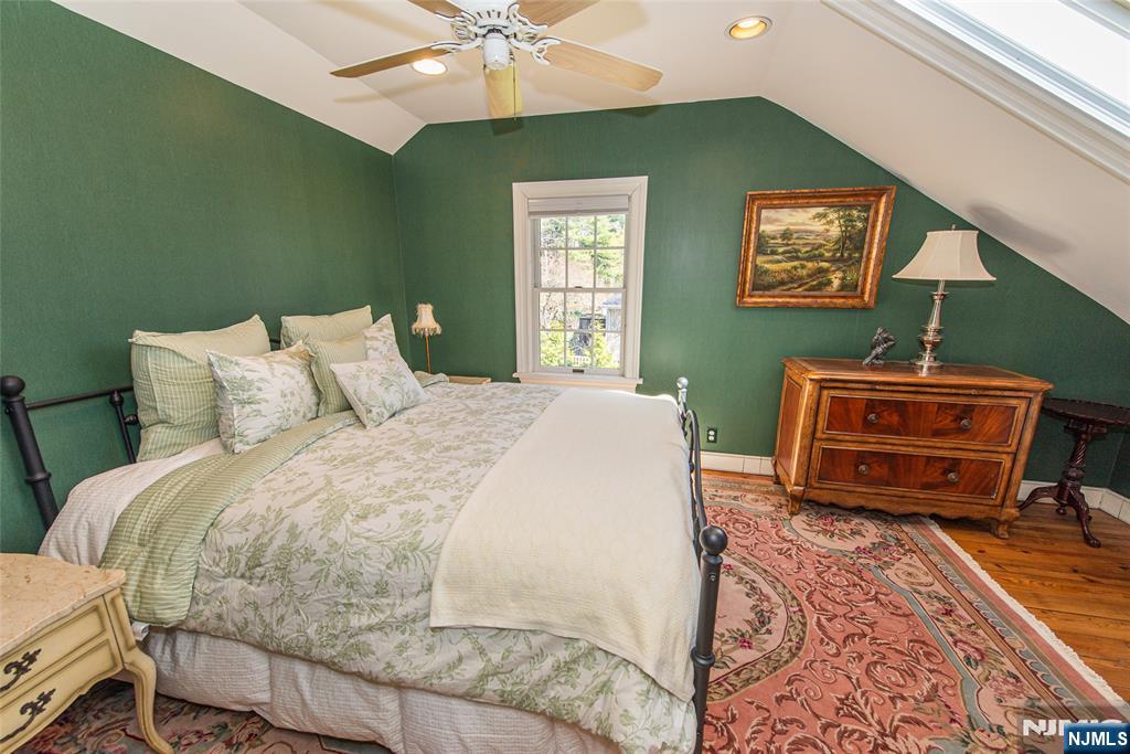 376 Lafayette Road Property Photo 36