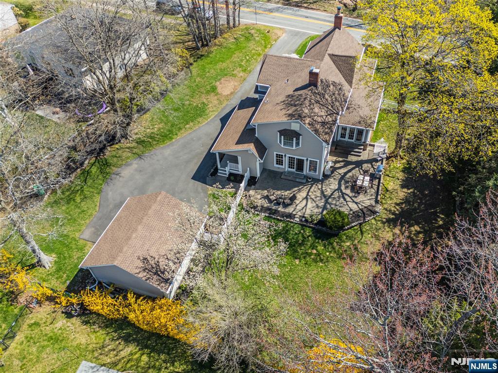 376 Lafayette Road Property Photo 46