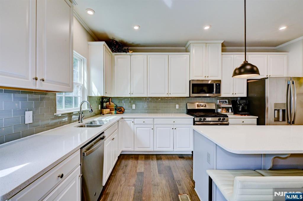4 Woodland Way 2 Property Photo 19