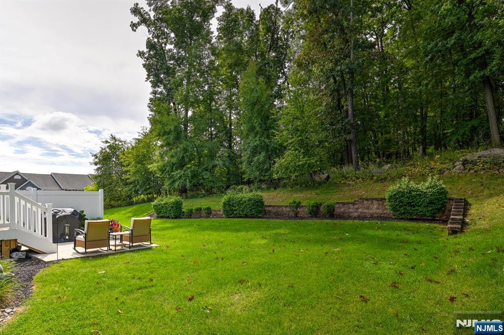 4 Woodland Way 2 Property Photo 38