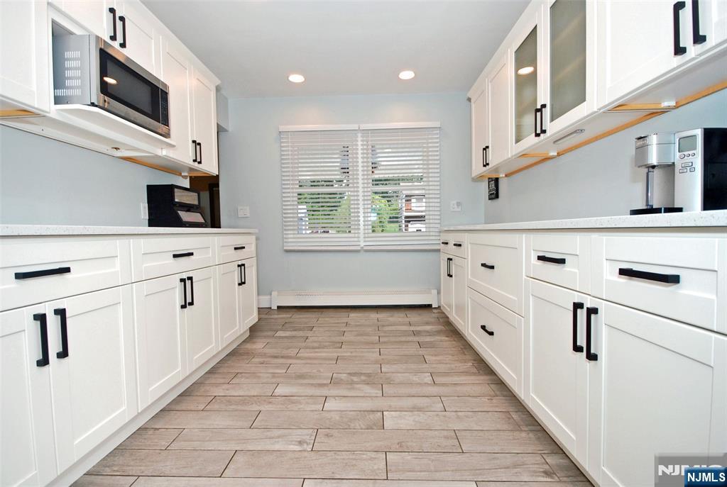 202 Long Hill Road Property Photo 12