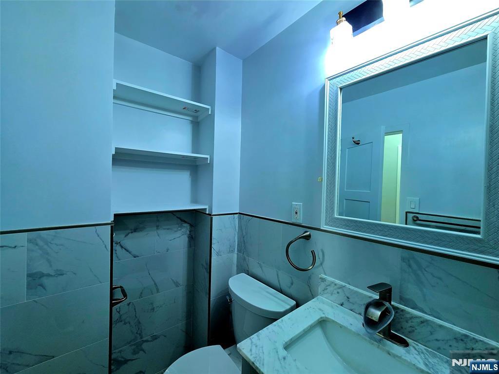 6600 Boulevard East 18k Property Photo 18