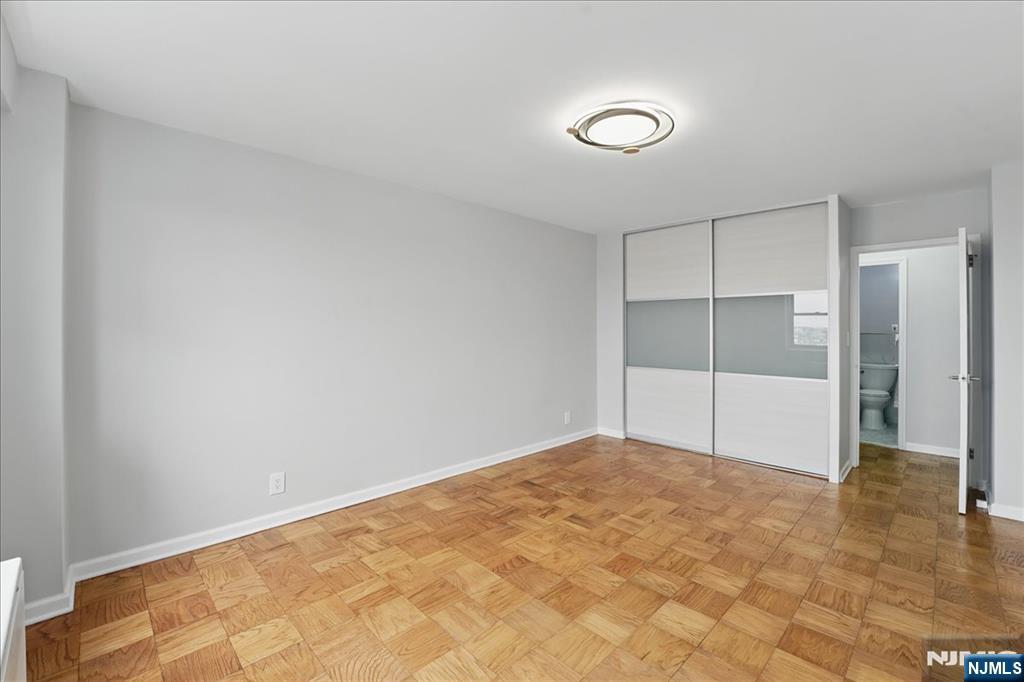 6600 Boulevard East 18k Property Photo 21