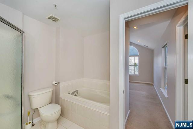 102 Lakeview Court Property Photo 18