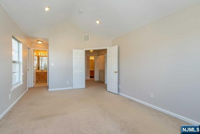 102 Lakeview Court Property Photo 19