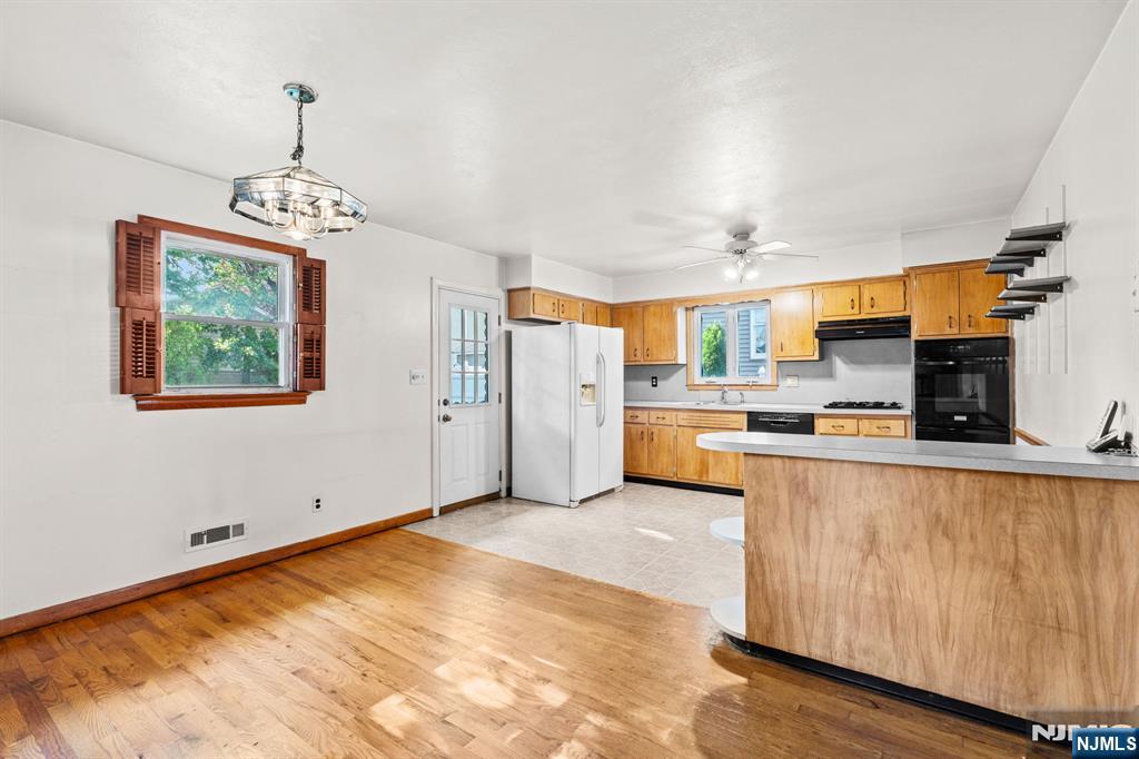 78 Garden Street Property Photo 4