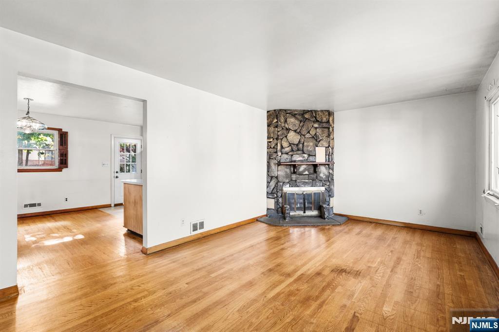 78 Garden Street Property Photo 9