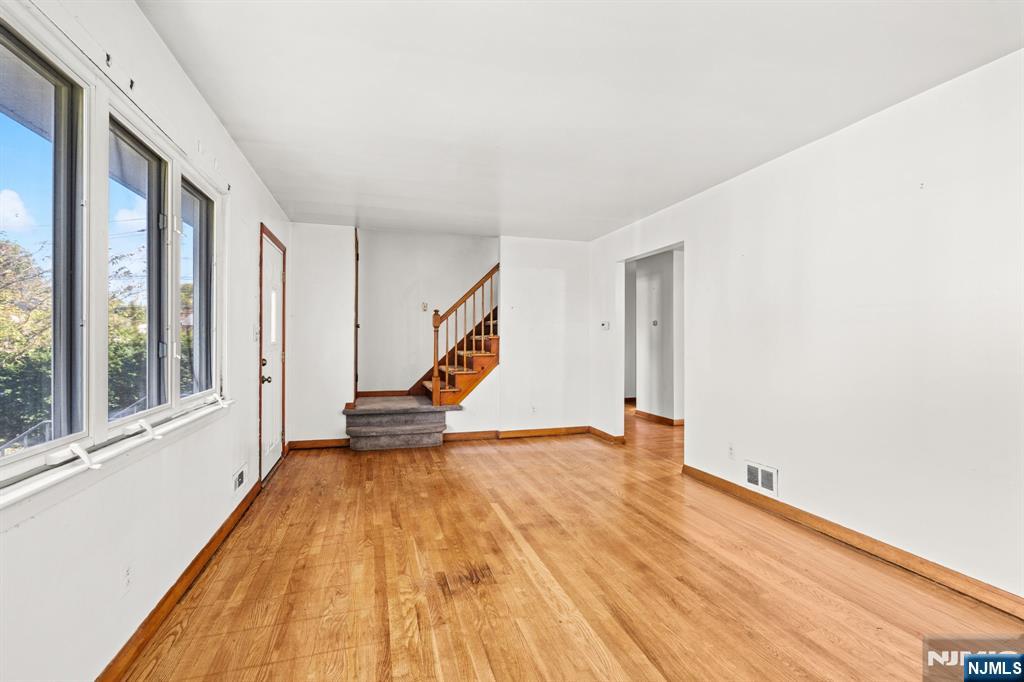 78 Garden Street Property Photo 10