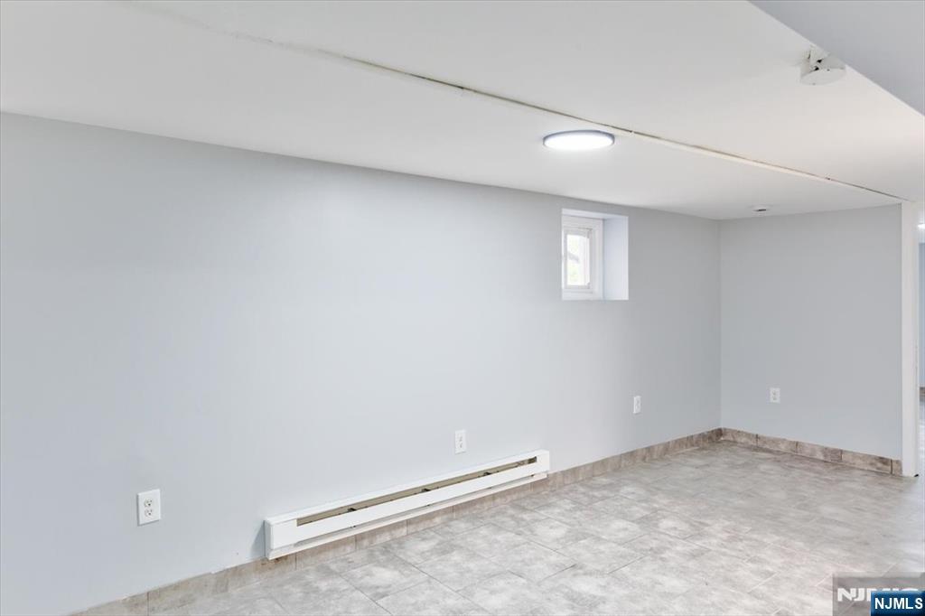 20 Edwin Place Property Photo 24