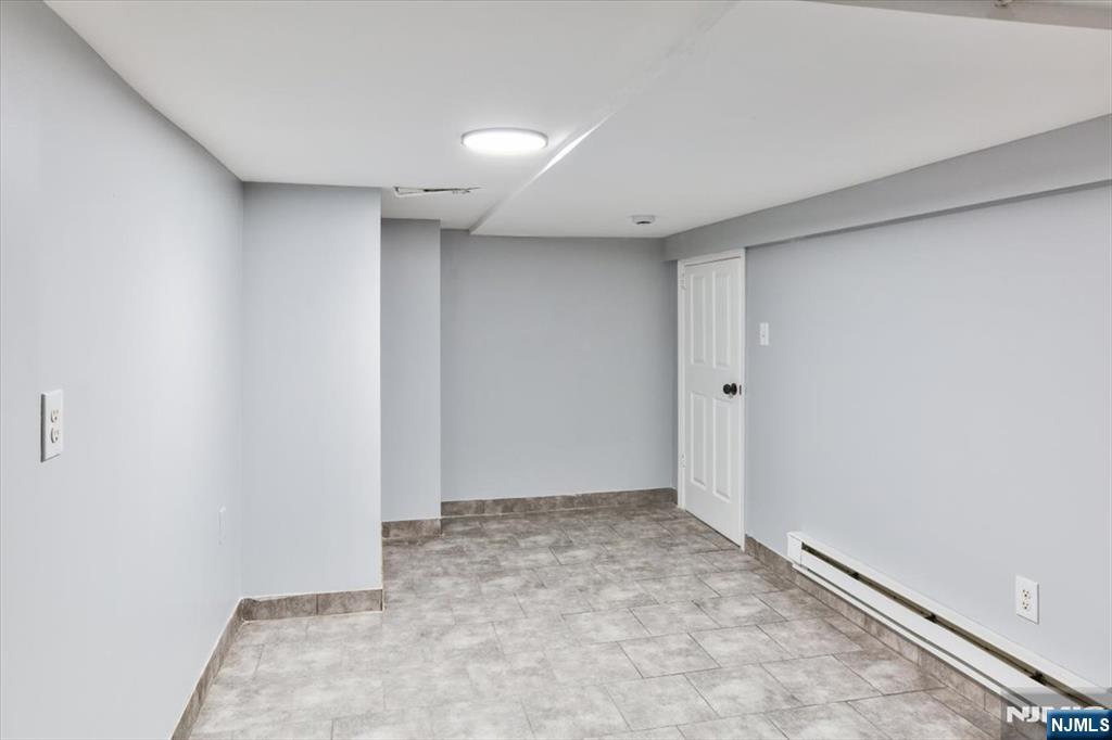 20 Edwin Place Property Photo 25
