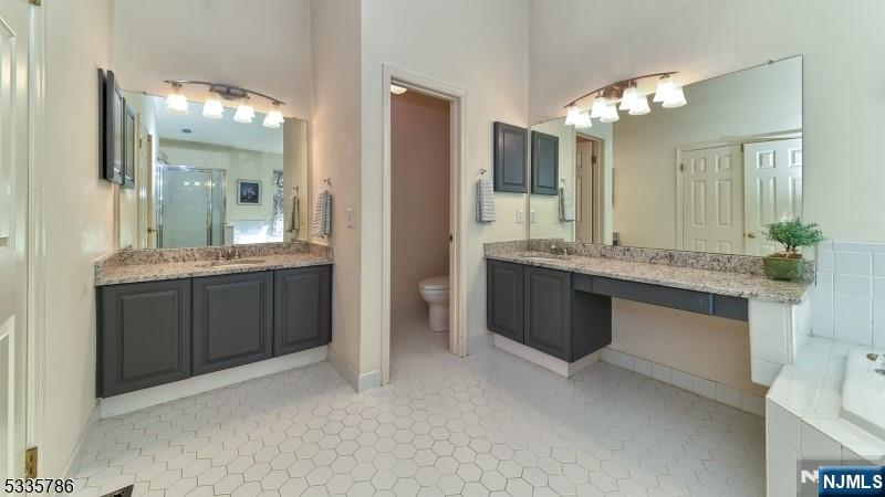 219 Warbler Drive Property Photo 16