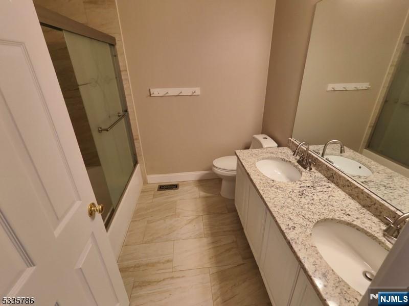219 Warbler Drive Property Photo 20