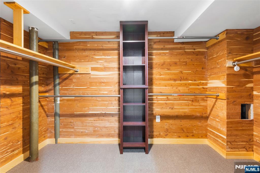 558 Broad Avenue Property Photo 21