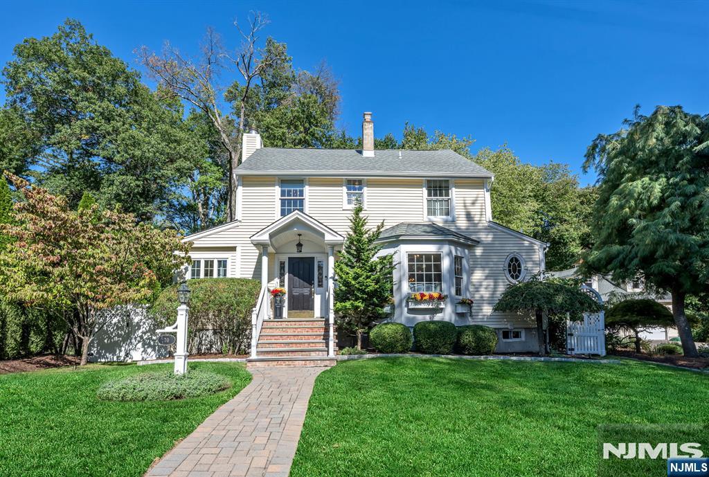 70 Saxonia Avenue Property Photo 1