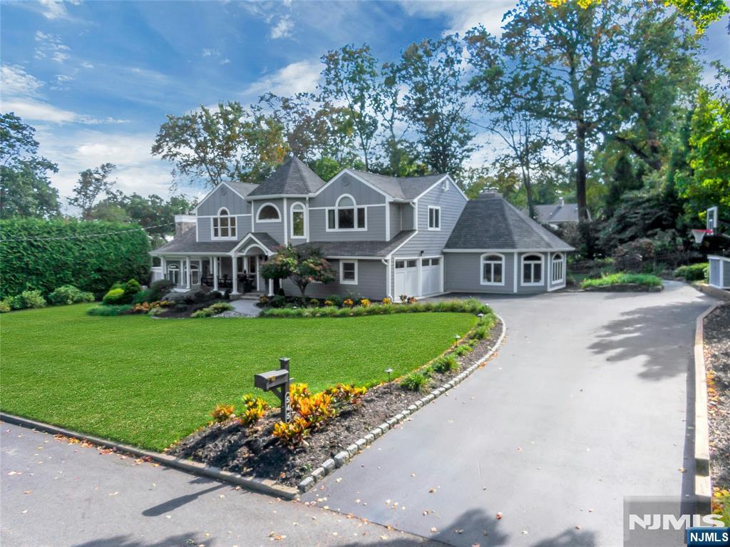 545 Miller Road Property Photo 1