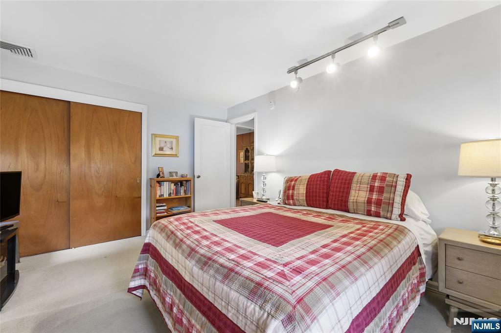 11-04 Harrison Drive Property Photo 17