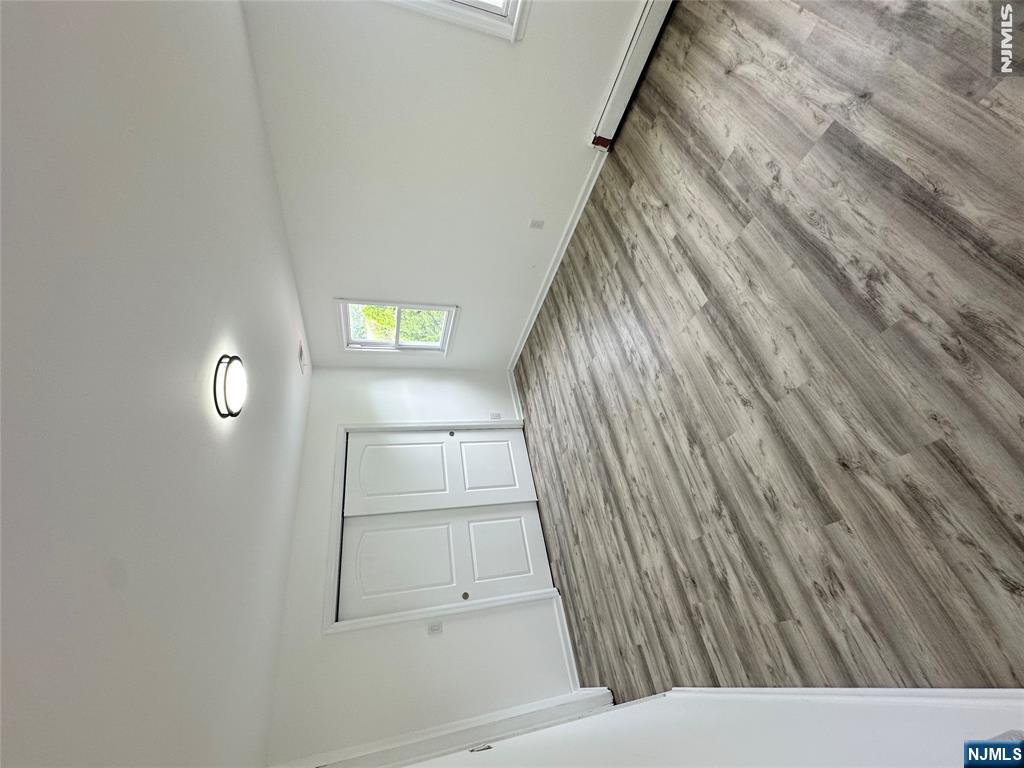 739 Lake Avenue Property Photo 16
