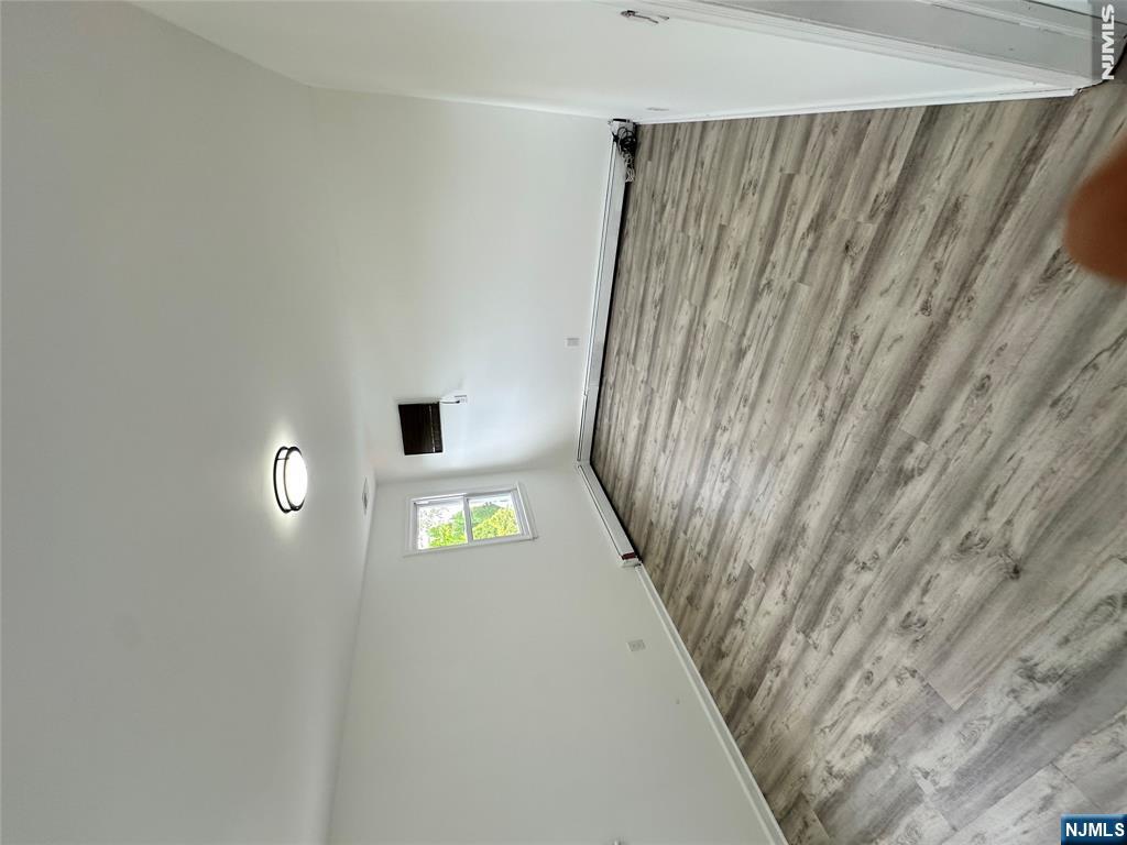 739 Lake Avenue Property Photo 17