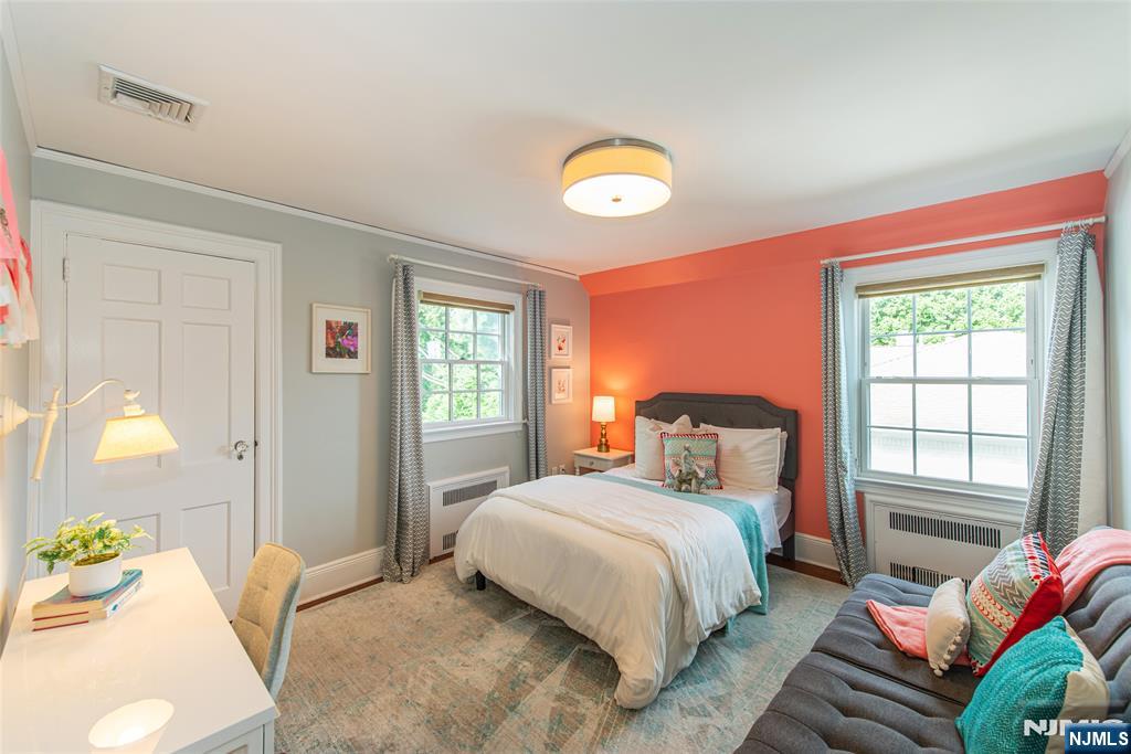 486 Ridgewood Avenue Property Photo 24