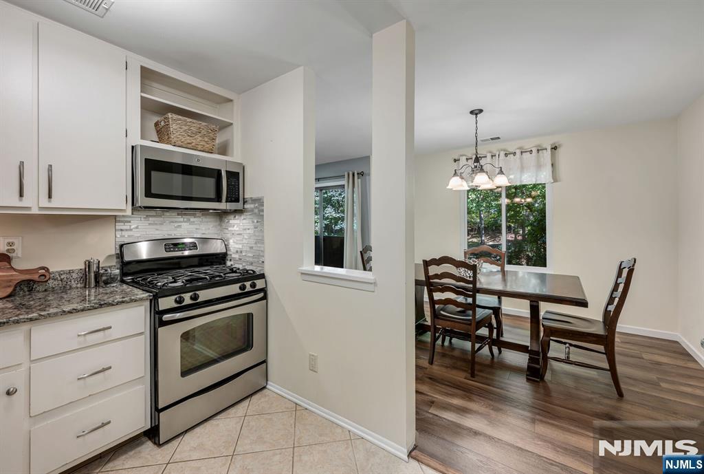 141 Indian Hollow Court Property Photo 11