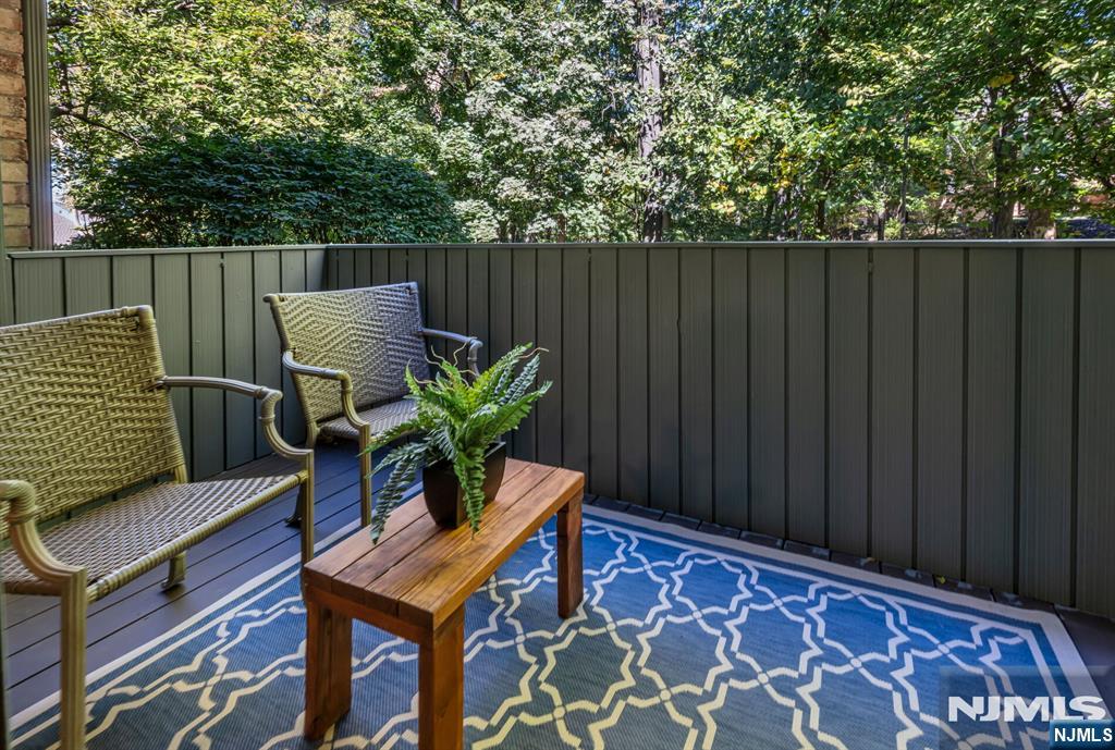 141 Indian Hollow Court Property Photo 20
