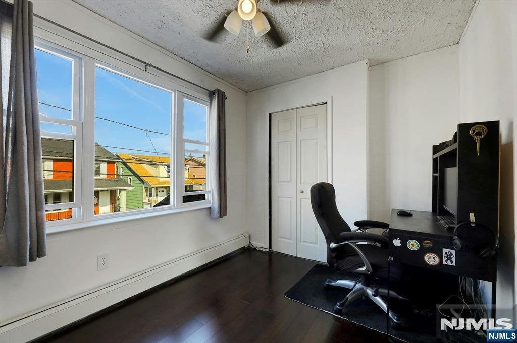 86 Shaler Avenue Property Photo 24