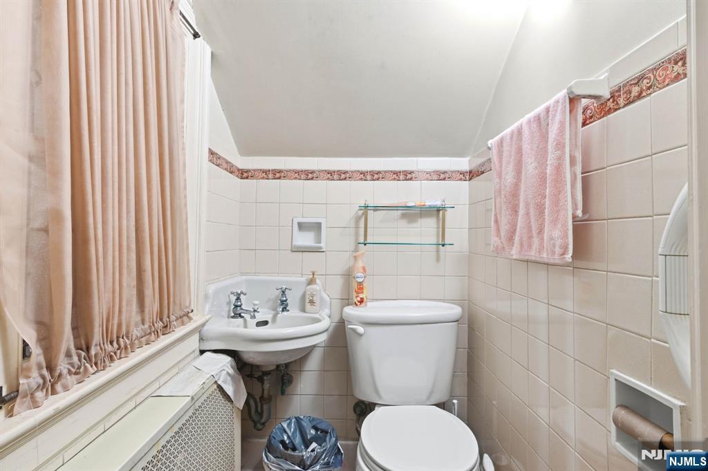 415 Ridge Street Property Photo 10