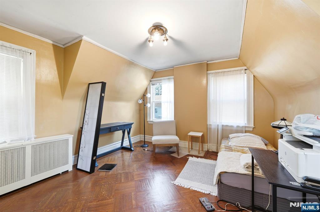 415 Ridge Street Property Photo 17