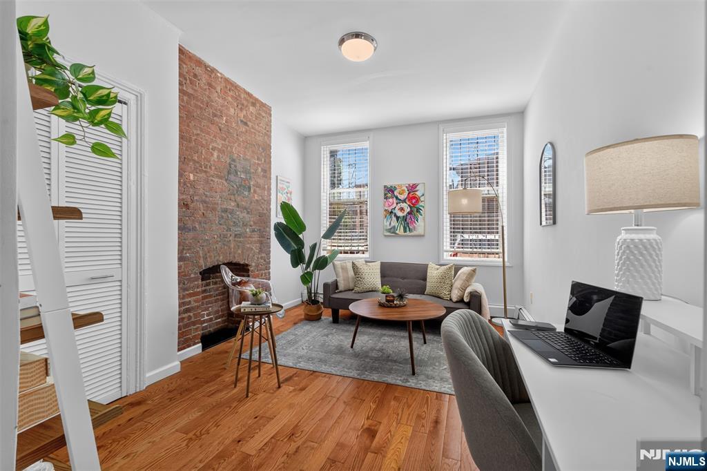 200 Wayne Street 102