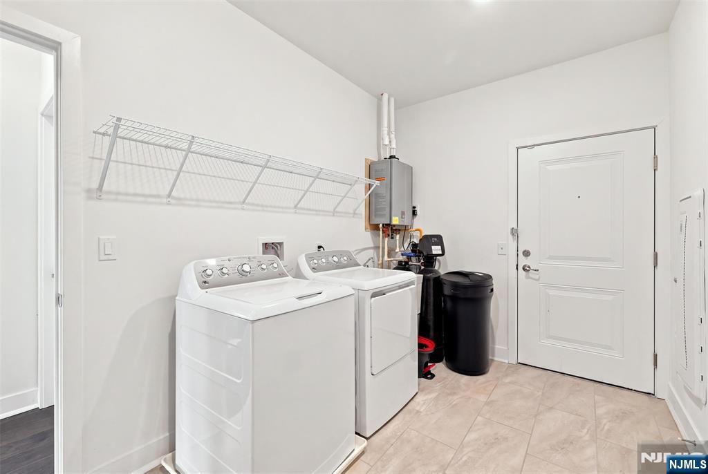 11 Veterans Way 121 Property Photo 23
