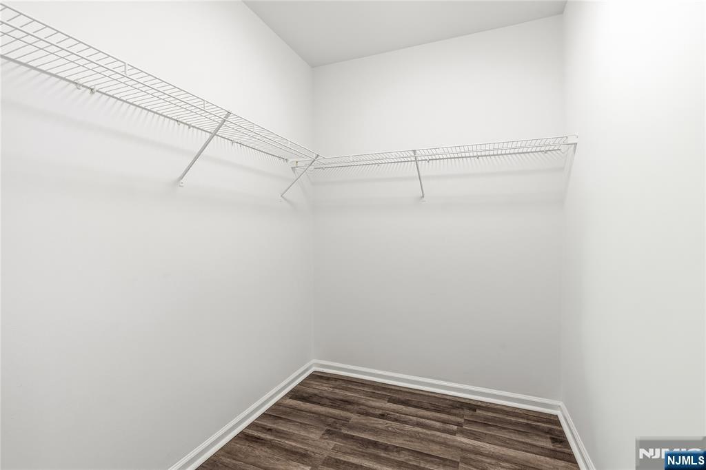 905 River Road 223 Property Photo 6