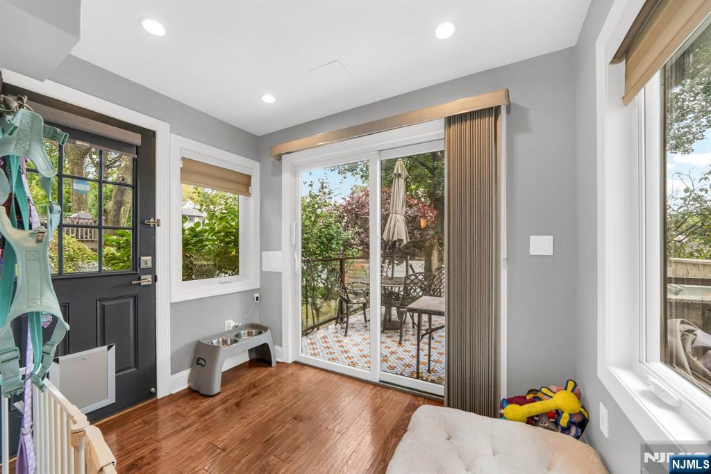 690 Ray Avenue Property Photo 13