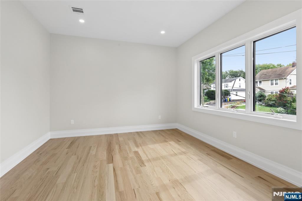 367 Johnson Avenue Property Photo 37