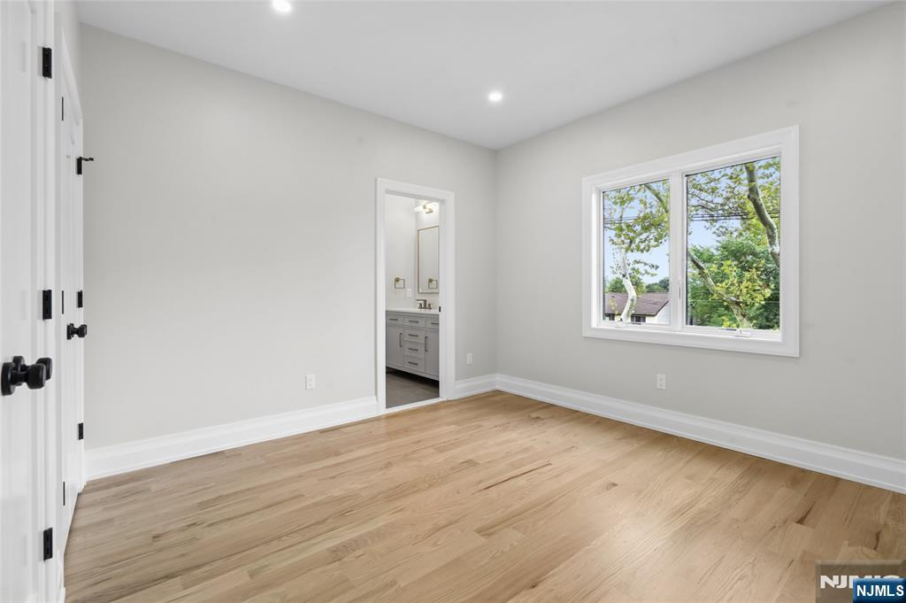 367 Johnson Avenue Property Photo 39