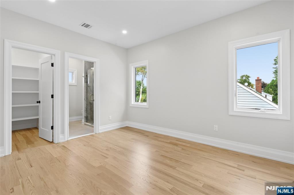 367 Johnson Avenue Property Photo 42