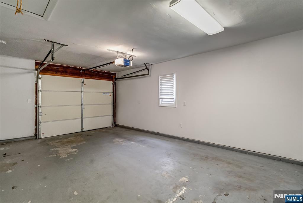 113 Willow Street Property Photo 27