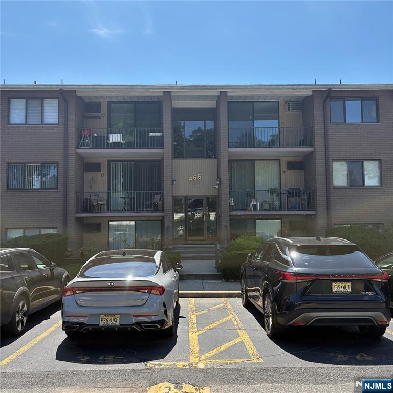 466 Liberty Street 306 Property Photo 1