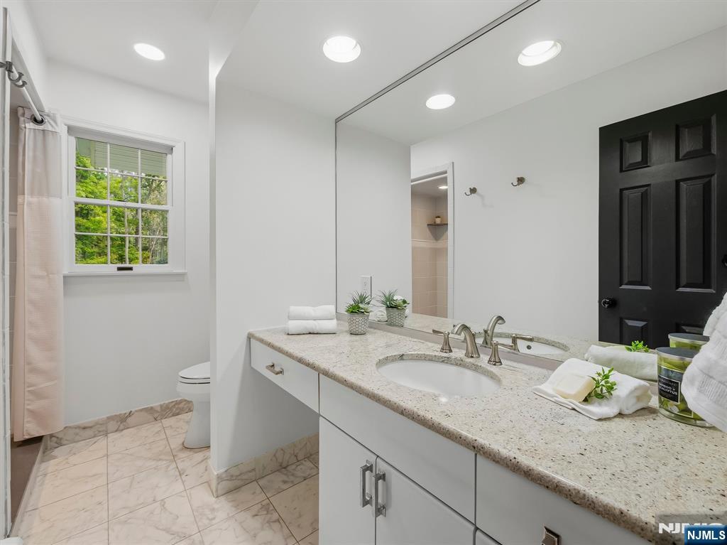 22 Millstream Road Property Photo 22