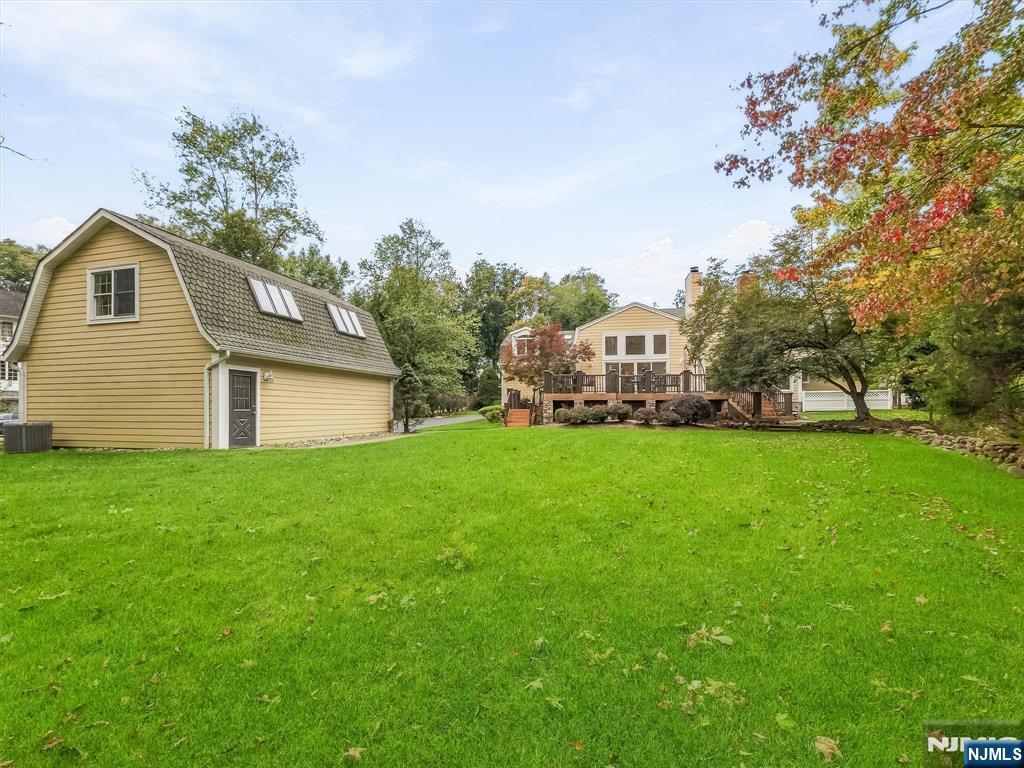 22 Millstream Road Property Photo 48