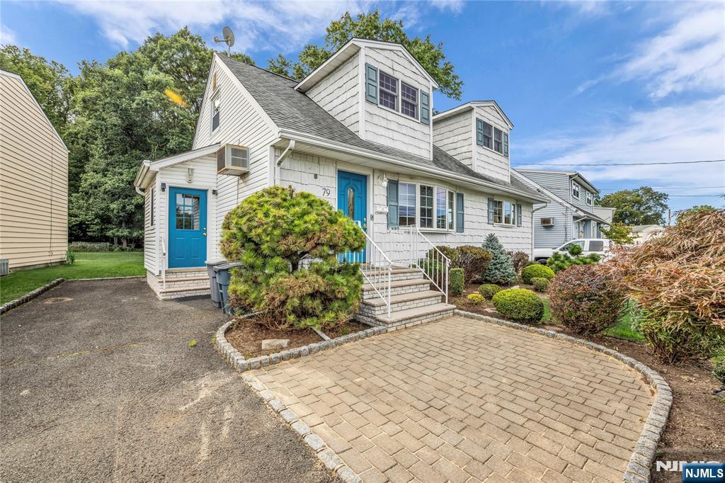79 Lopez Road Property Photo 3