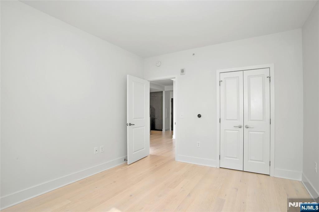 1400 Hudson Street 1005 Property Photo 8