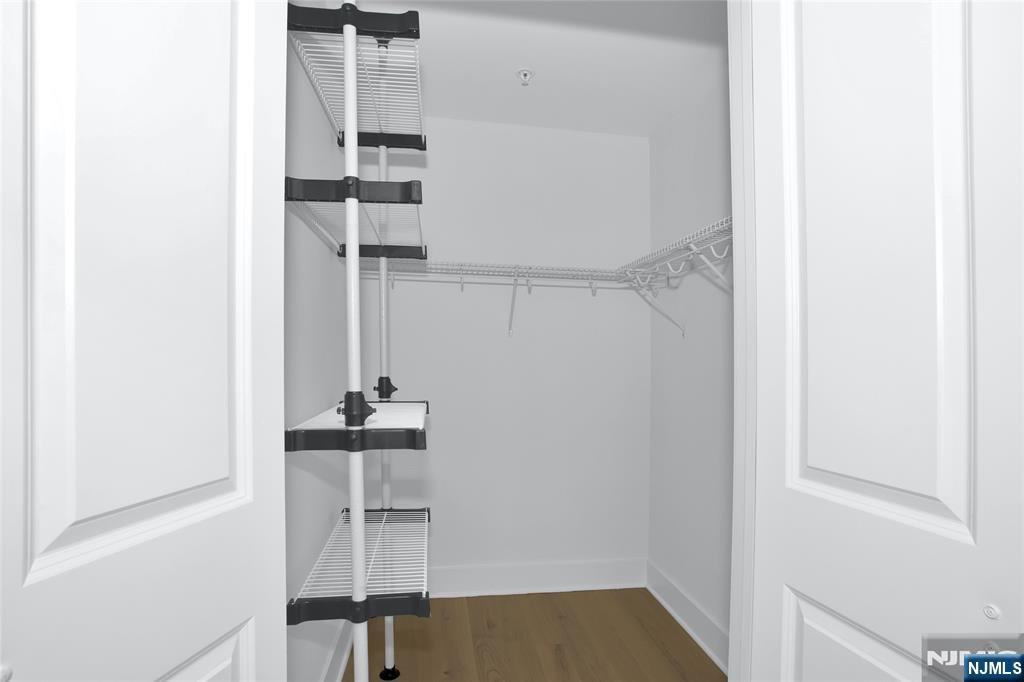 1400 Hudson Street 1005 Property Photo 9