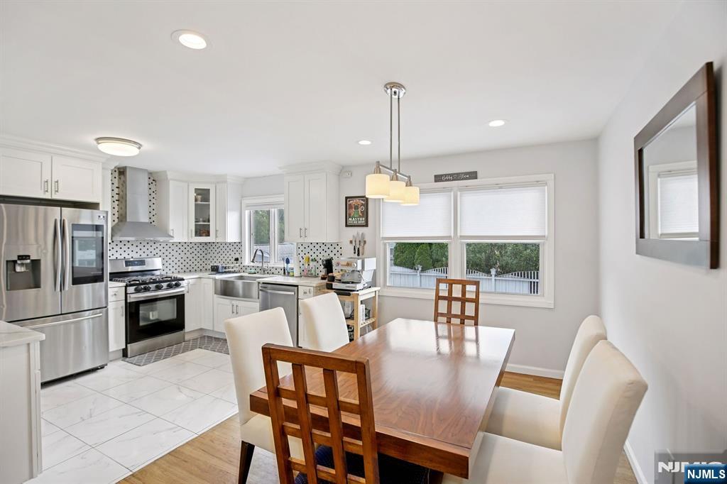 82 Eaton Place Property Photo 8