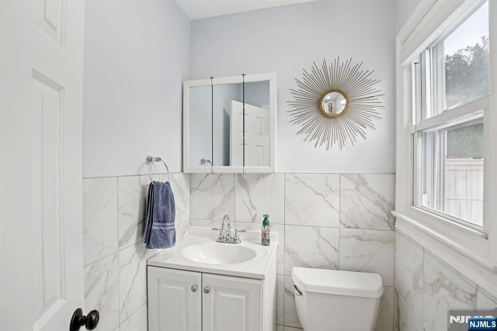 82 Eaton Place Property Photo 20