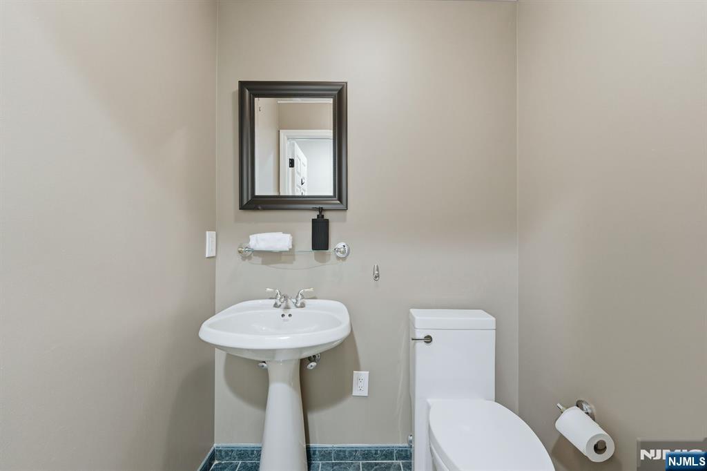 3 Drake Drive 3 Property Photo 14
