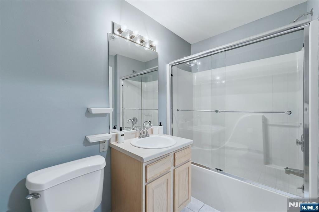 3 Drake Drive 3 Property Photo 32